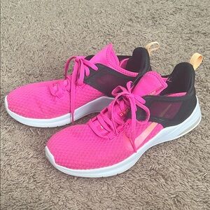 Nike Women's Pink and Black Athletic Shoes